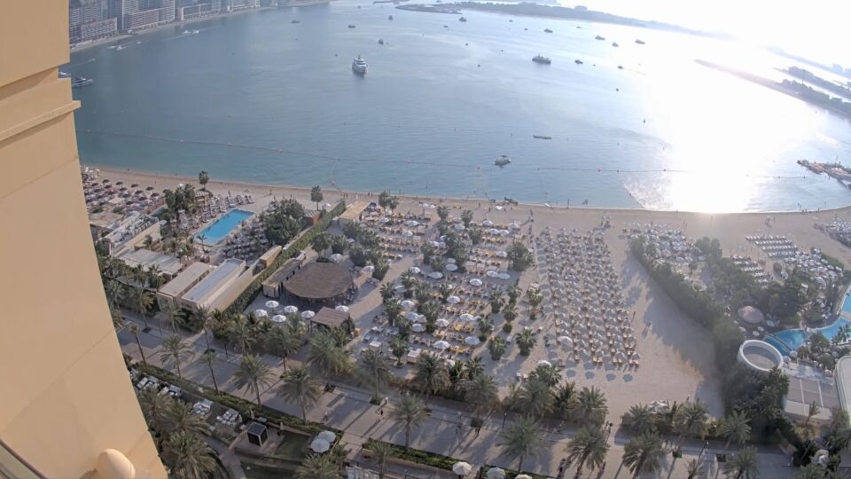 Fairmont The Palm Cam