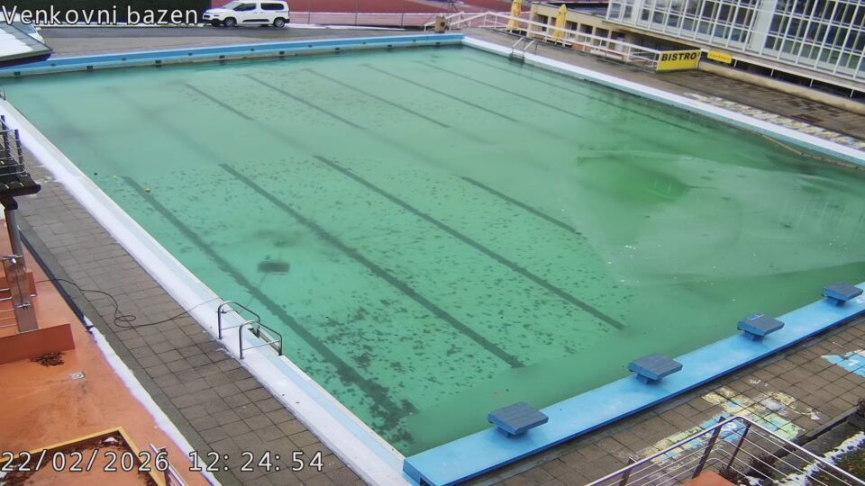 Zlín Spa – Hradská Outdoor Pool Live Webcam