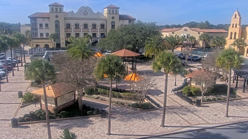 Spanish Springs Town Square, FL
