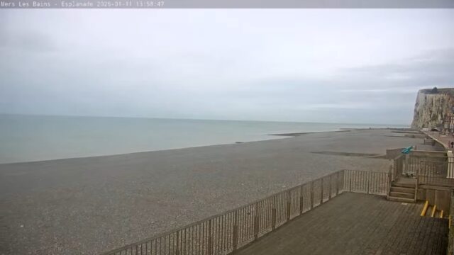Mers-les-Bains Beach