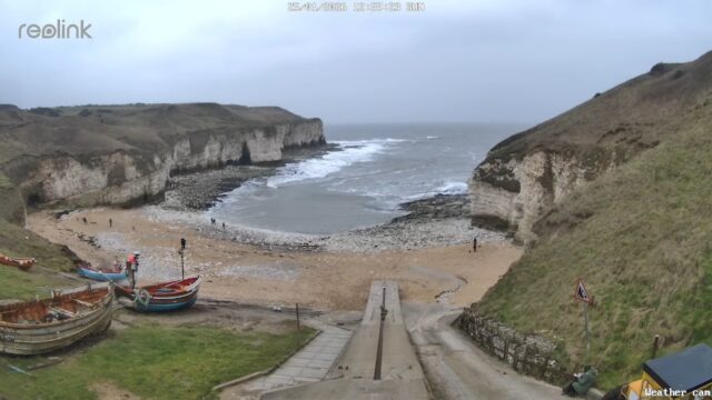 North Landing Beach Live Webcam – Bridlington, England