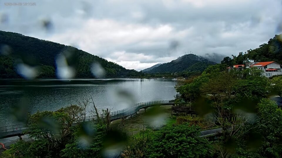 Liyu Lake Live Scenic Views from Shoufeng Hualien County