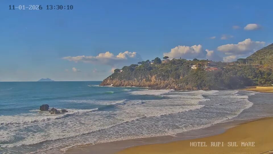 Rupi Sul Mare Gaeta, Italy