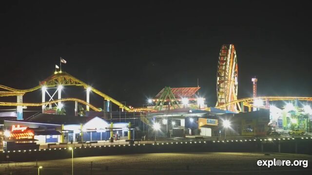 Santa Monica Beach Live, CA