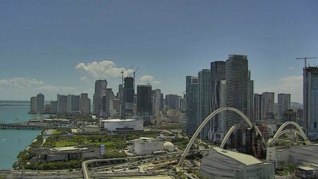 Downtown Miami Live Webcam – Town Square View, Florida