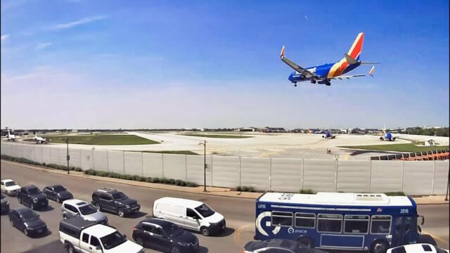 Chicago Midway Airport Cam, IL