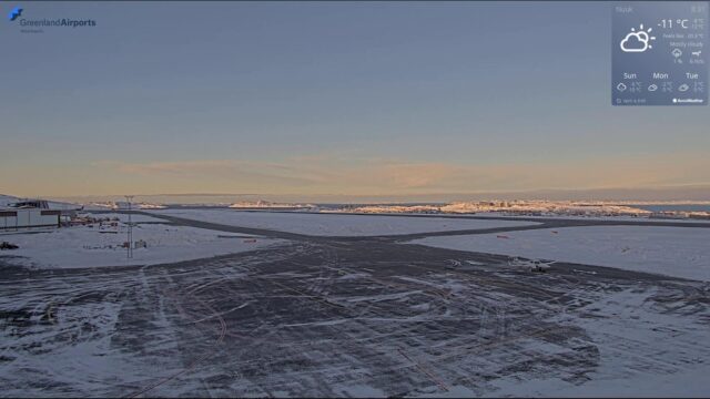 Nuuk Airport South Cam