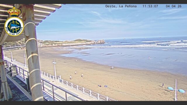 Playa de Salinas, West Cam