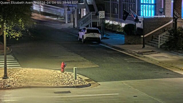 Queen Elizabeth Ave, Manteo